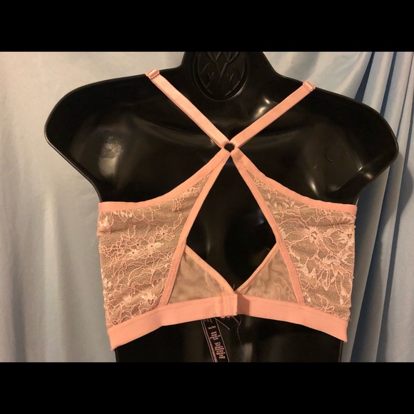 Victoria’s Secret Very Sexy Lace Plunge Bra - Picture 4 of 8